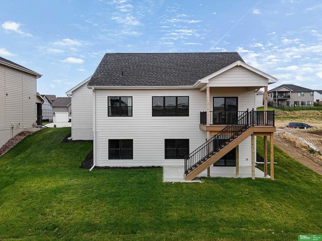 11016 S 218th Street, Gretna, NE 68028