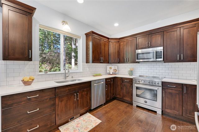 2257 W Rosecrans, Port Townsend, WA 98368