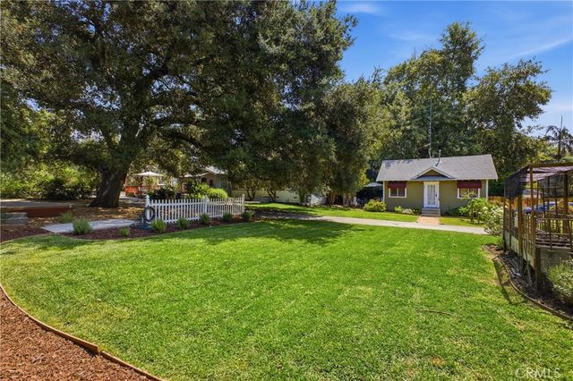 547 E Woodbury Road, Altadena, CA 91001