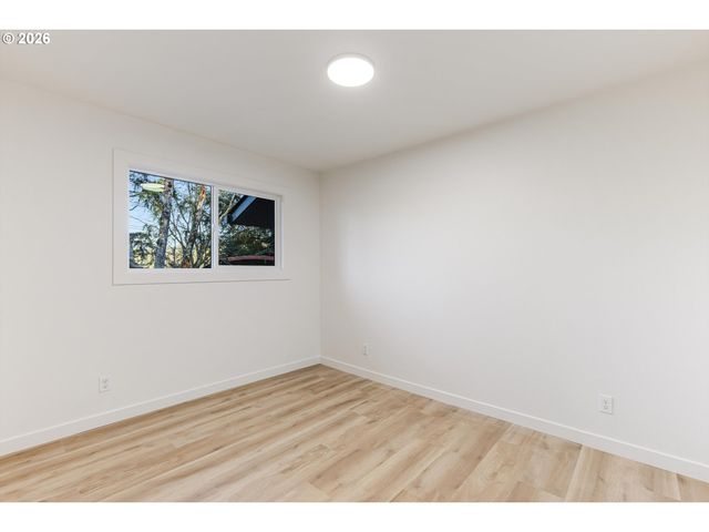 21912 Ne 68TH St, Vancouver, WA 98682