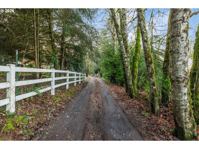 21912 Ne 68TH St, Vancouver, WA 98682