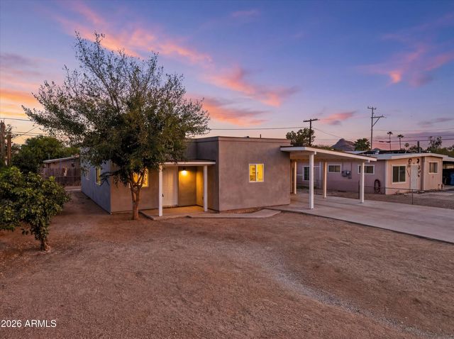 2709 E PHELPS Road, Phoenix, AZ 85032