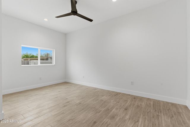2709 E PHELPS Road, Phoenix, AZ 85032