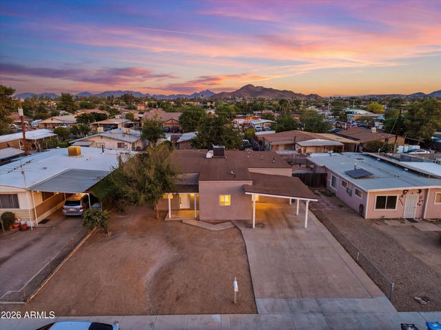 2709 E PHELPS Road, Phoenix, AZ 85032