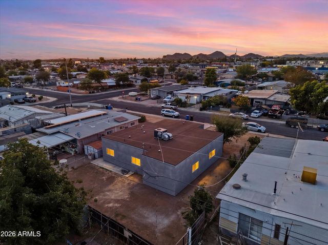 2709 E PHELPS Road, Phoenix, AZ 85032