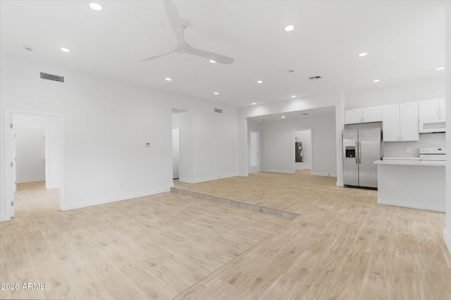 2709 E PHELPS Road, Phoenix, AZ 85032