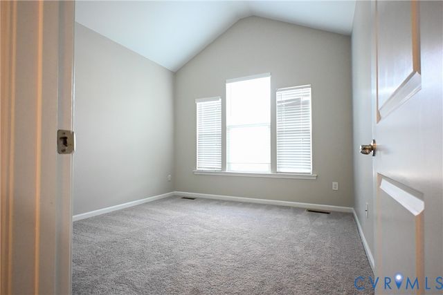 2753 Kimball Ln, New Kent, VA 23141