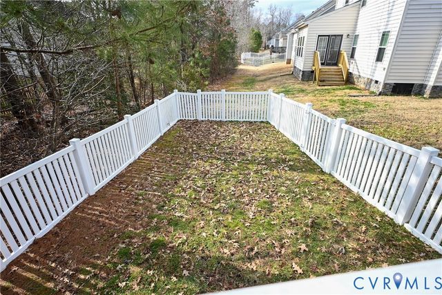 2753 Kimball Ln, New Kent, VA 23141