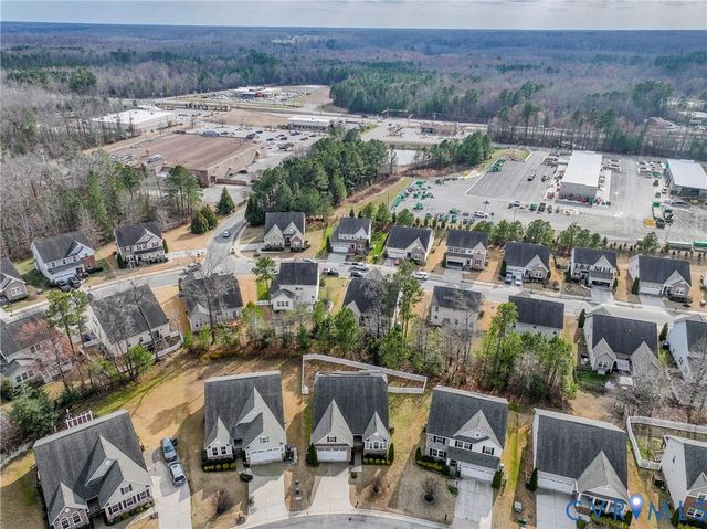 2753 Kimball Ln, New Kent, VA 23141