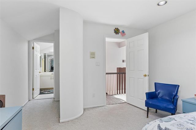 12 Stone Gate Court, Smithtown, NY 11787