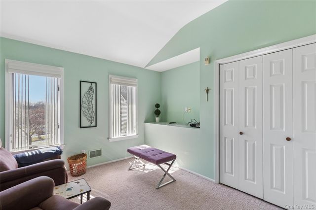 12 Stone Gate Court, Smithtown, NY 11787