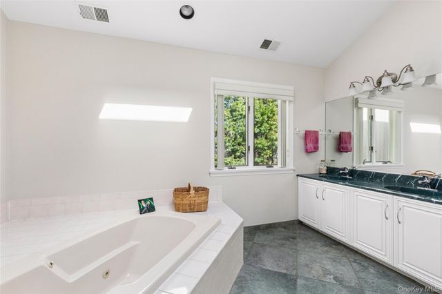 12 Stone Gate Court, Smithtown, NY 11787