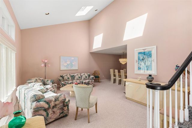 12 Stone Gate Court, Smithtown, NY 11787