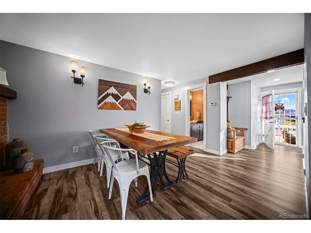 7097 Parfet St, Arvada, CO 80004