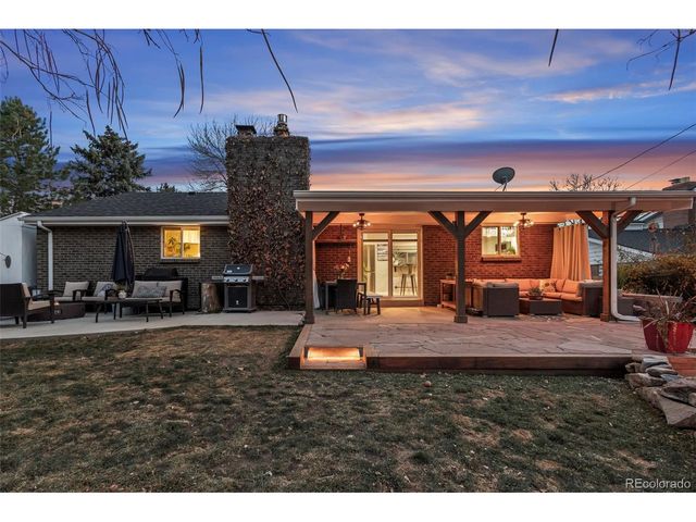 7097 Parfet St, Arvada, CO 80004