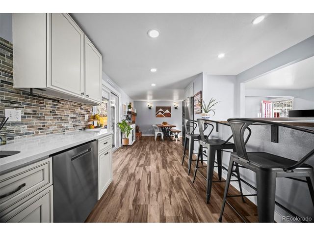 7097 Parfet St, Arvada, CO 80004