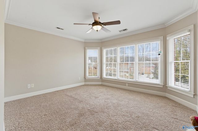 3000 Davenport Drive SE, Owens Cross Roads, AL 35763