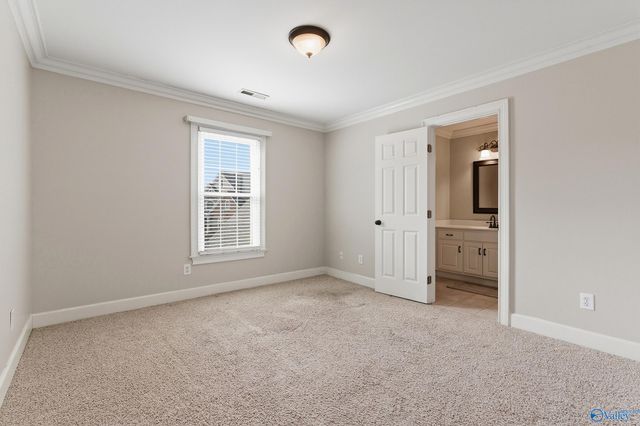 3000 Davenport Drive SE, Owens Cross Roads, AL 35763