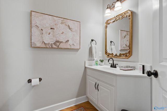 3000 Davenport Drive SE, Owens Cross Roads, AL 35763