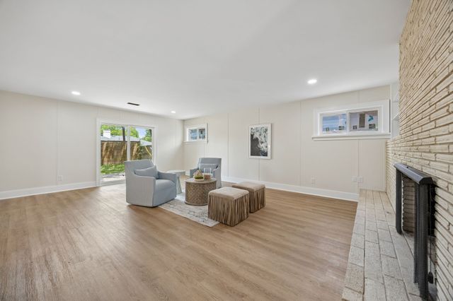 10517 Wyatt Street, Dallas, TX 75218