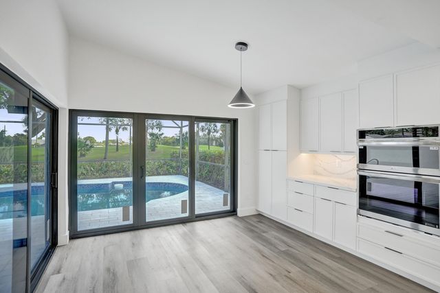 11049 Cloverleaf Circle, Boca Raton, FL 33428