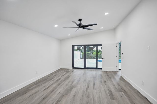 11049 Cloverleaf Circle, Boca Raton, FL 33428