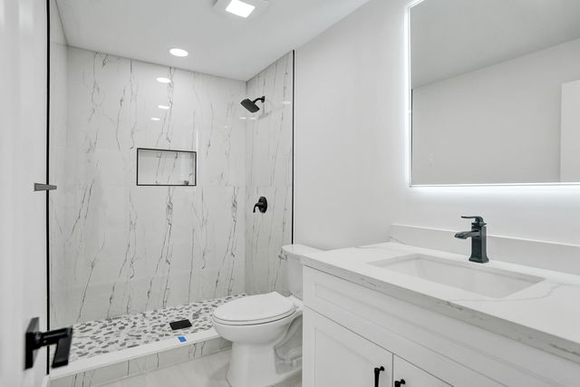 11049 Cloverleaf Circle, Boca Raton, FL 33428