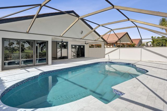 11049 Cloverleaf Circle, Boca Raton, FL 33428