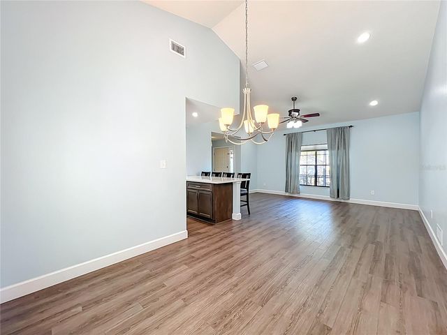 4637 CREEKVIEW LANE, Oviedo, FL 32765