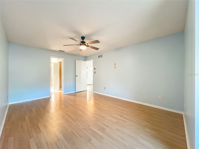 4637 CREEKVIEW LANE, Oviedo, FL 32765