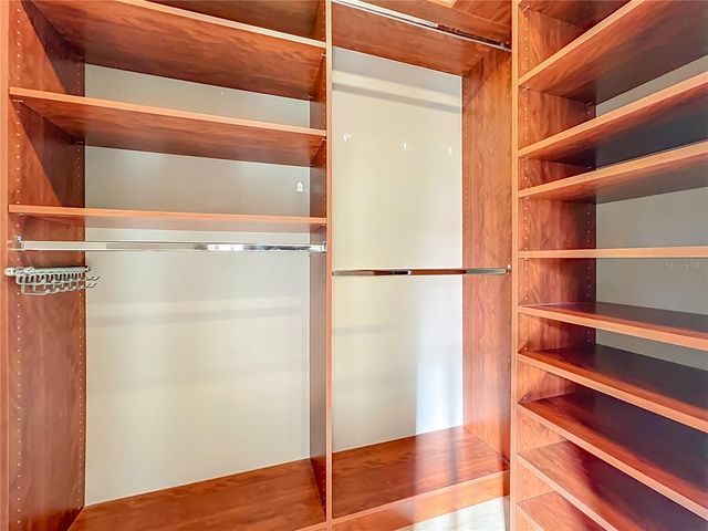 4637 CREEKVIEW LANE, Oviedo, FL 32765