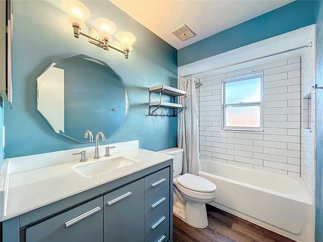 4637 CREEKVIEW LANE, Oviedo, FL 32765