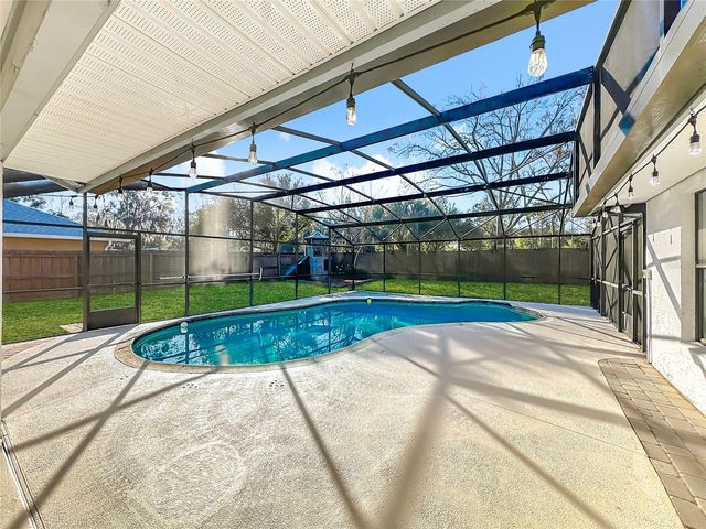 4637 CREEKVIEW LANE, Oviedo, FL 32765