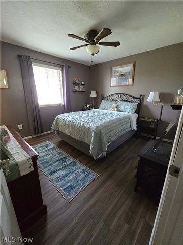 1576 Suzanne Circle, Belpre, OH 45714