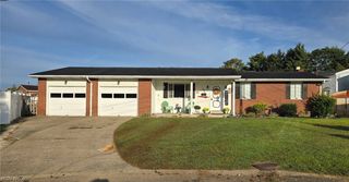 1576 Suzanne Circle, Belpre, OH 45714
