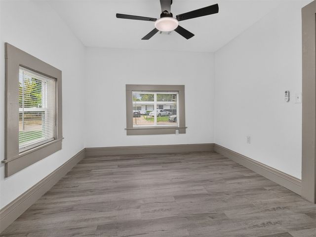 1520 E 51st Place N, Tulsa, OK 74126