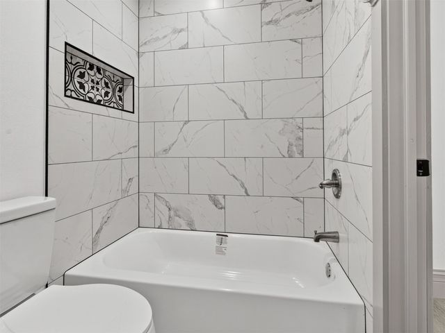 1520 E 51st Place N, Tulsa, OK 74126