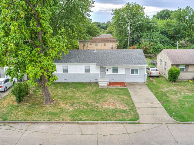 1520 E 51st Place N, Tulsa, OK 74126