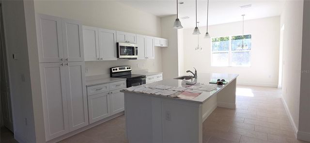1569 9TH AVENUE, Deland, FL 32724