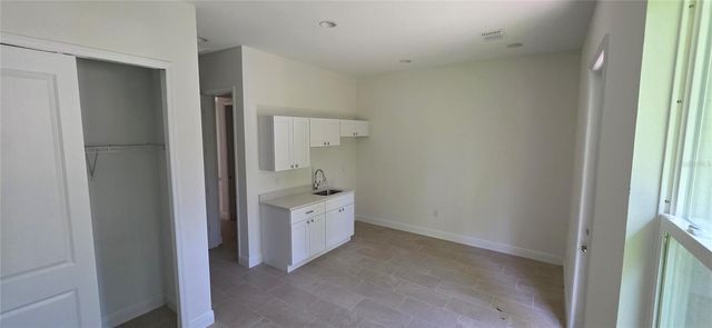 1569 9TH AVENUE, Deland, FL 32724