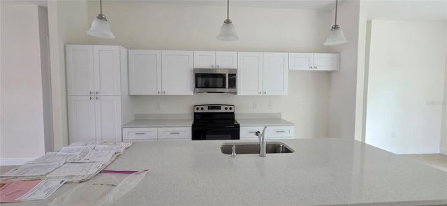 1569 9TH AVENUE, Deland, FL 32724
