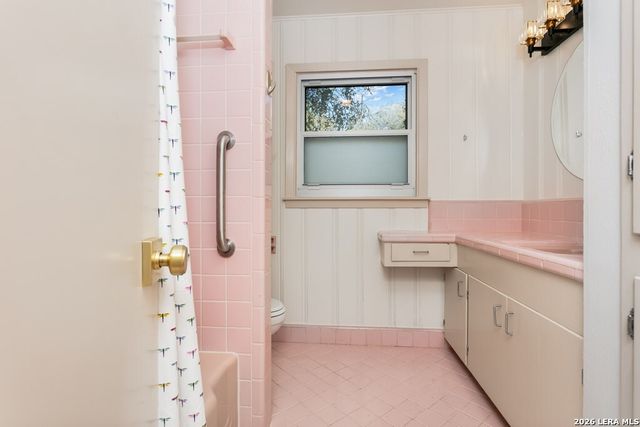 610 Cave, San Antonio, TX 78209