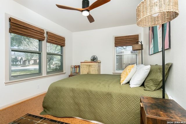 610 Cave, San Antonio, TX 78209