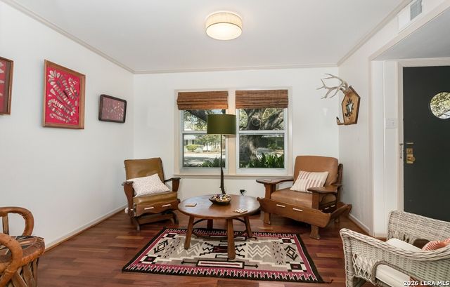 610 Cave, San Antonio, TX 78209