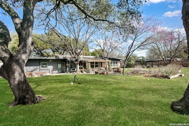 610 Cave, San Antonio, TX 78209