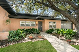 610 Cave, San Antonio, TX 78209