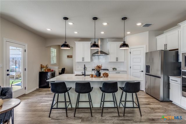 213 Sugar Cane Road, Buda, TX 78610
