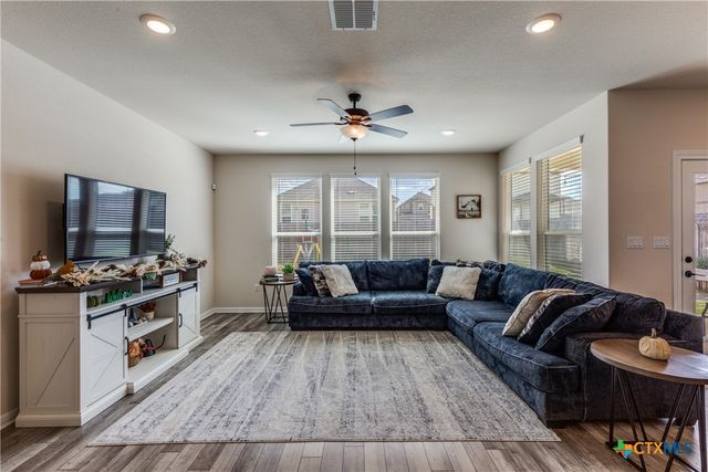 213 Sugar Cane Road, Buda, TX 78610