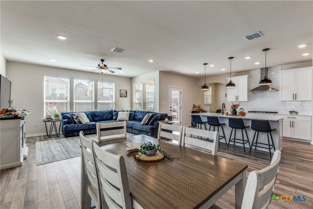 213 Sugar Cane Road, Buda, TX 78610