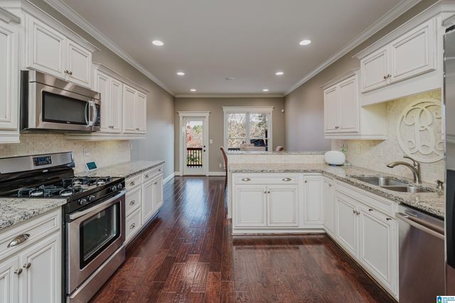 361 HERITAGE DRIVE, Hoover, AL 35216